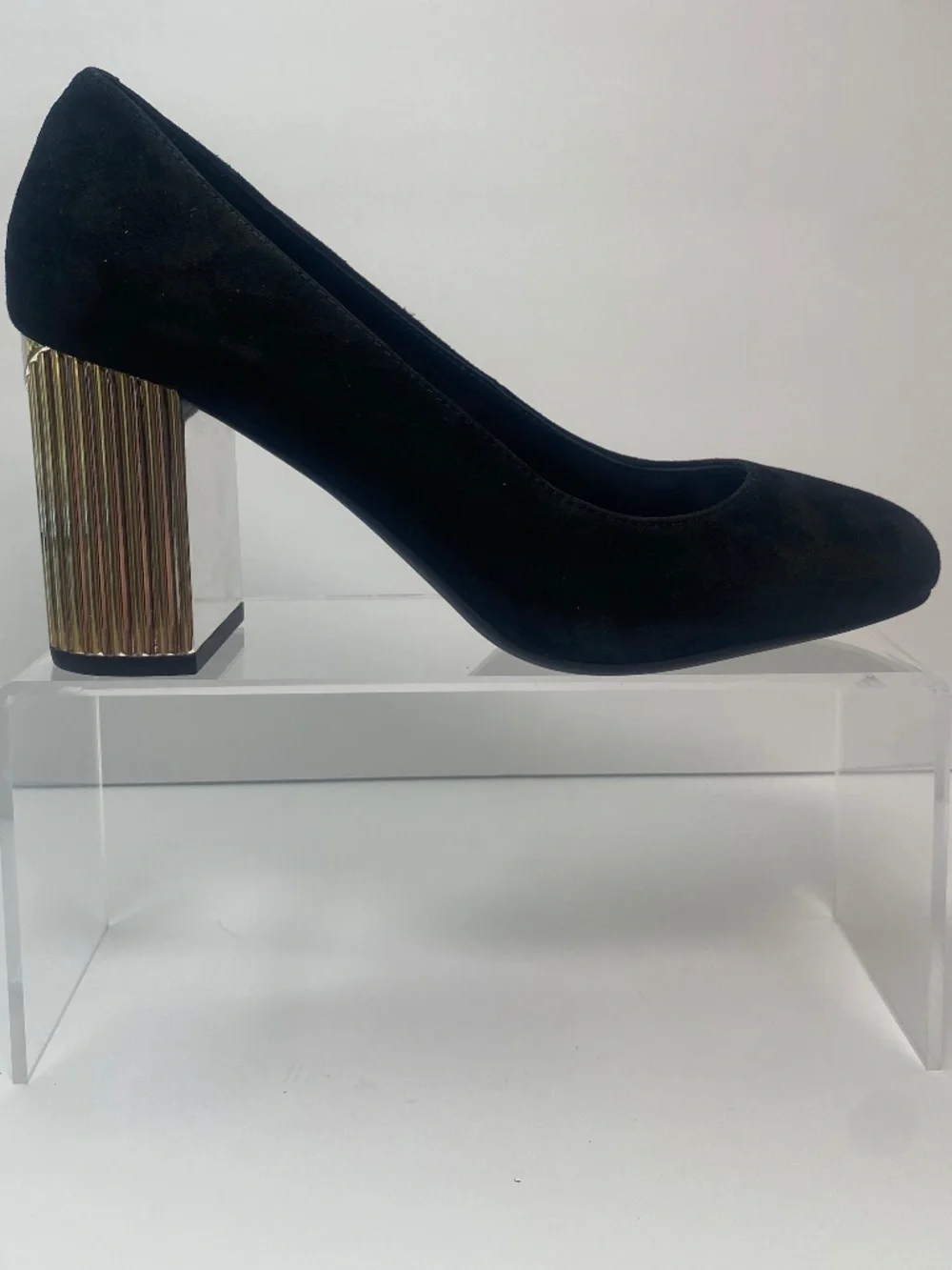 Michael Kors Porter Flex Suede Pumps with Silver Heel Size 6.5 M NEW NO BOX
